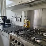 Townhouse Med Traeterrasse