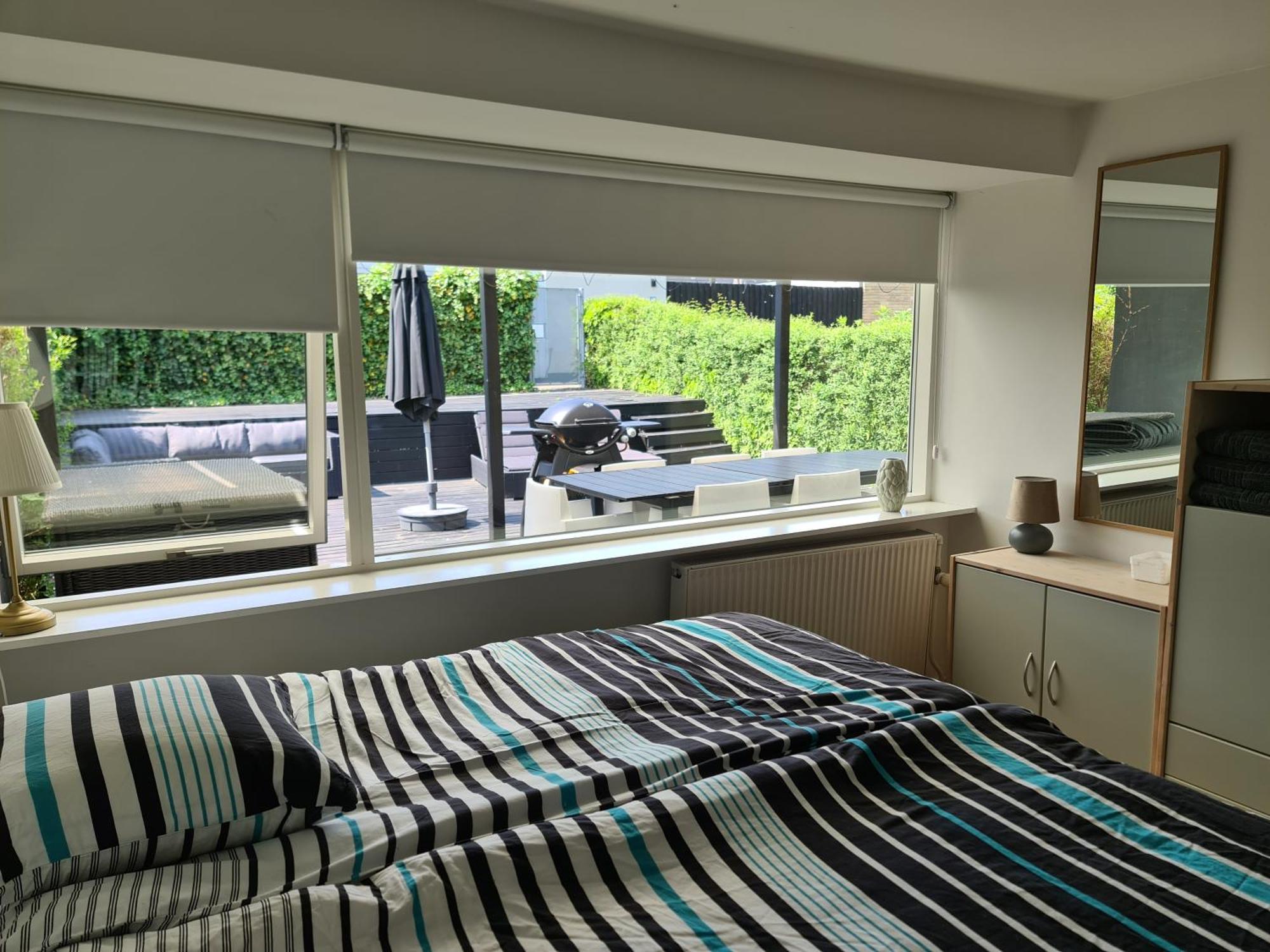 Townhouse Med Traeterrasse Lejlighed