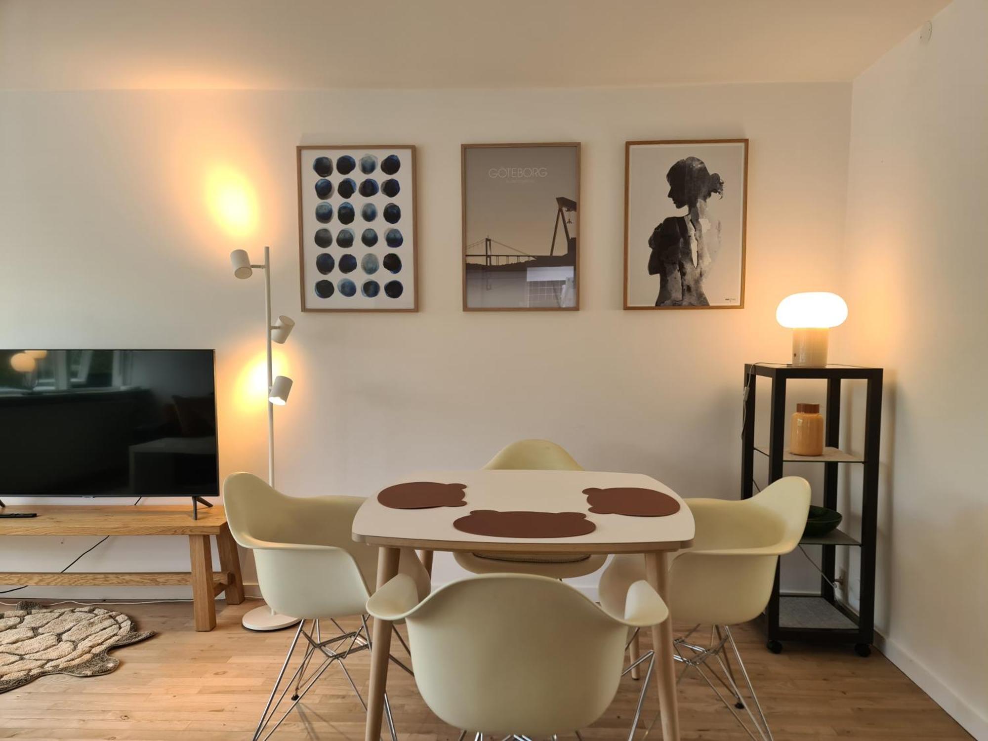 Townhouse Med Traeterrasse Odense