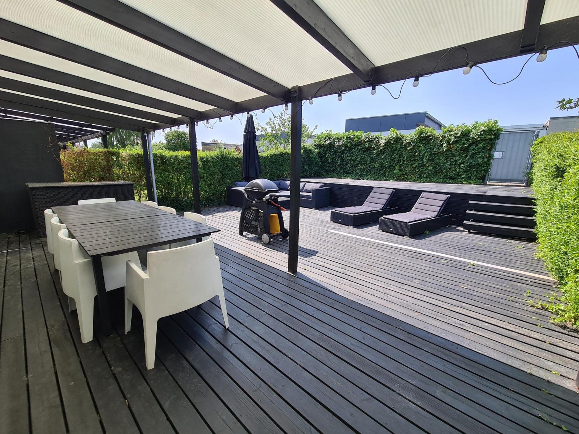 Lejlighed Townhouse Med Traeterrasse Odense