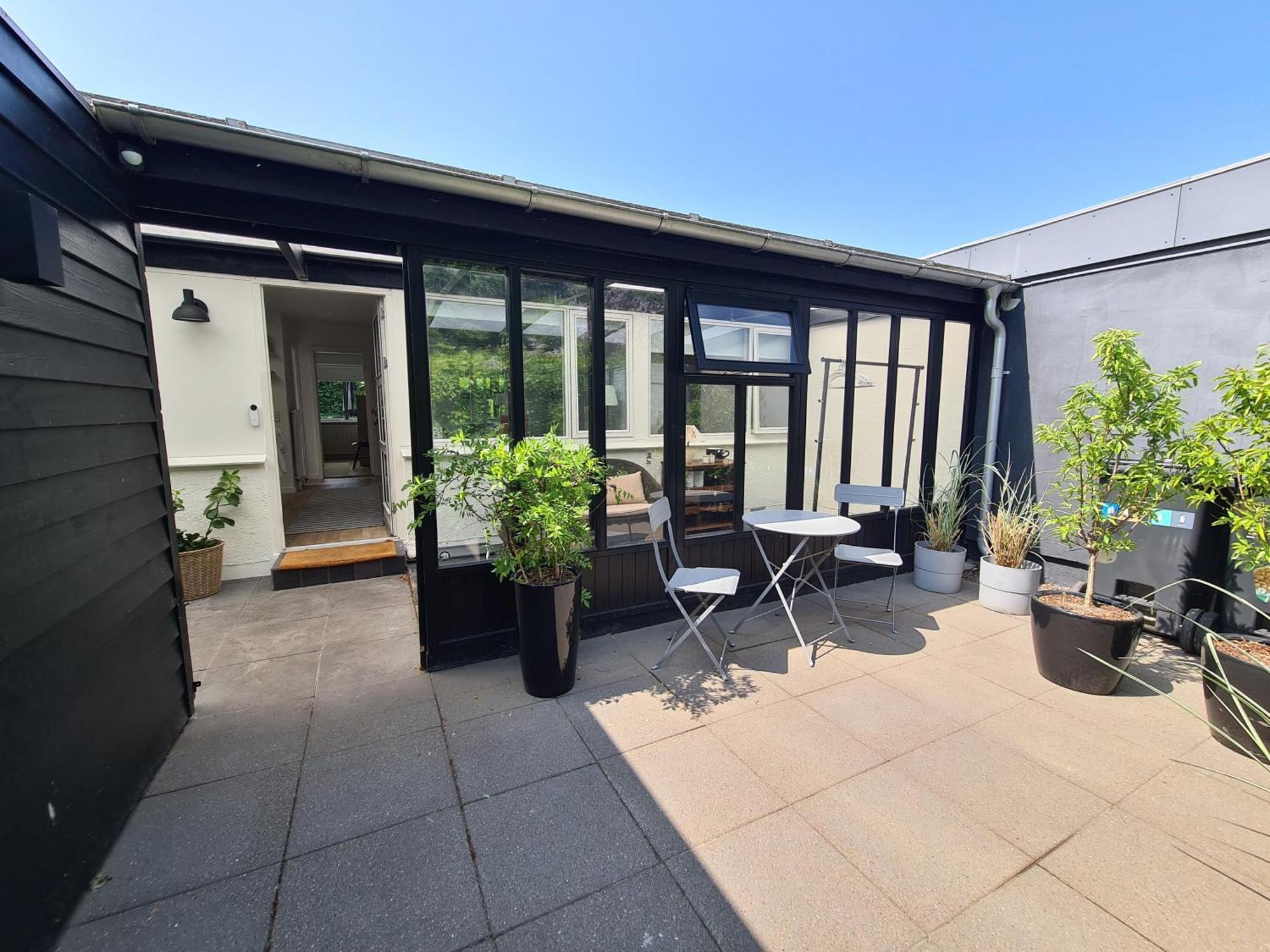 Lejlighed Townhouse Med Traeterrasse *