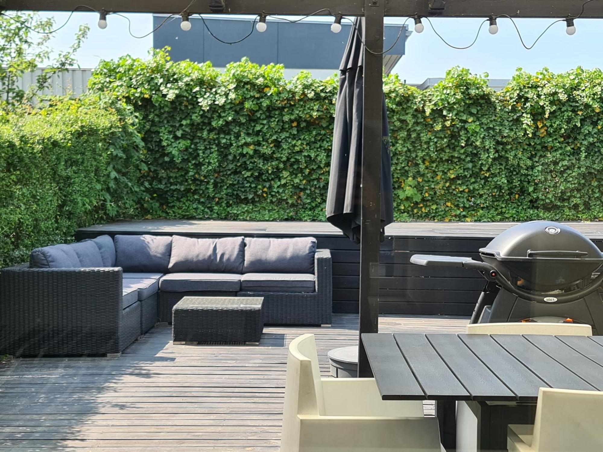 Lejlighed Townhouse Med Traeterrasse